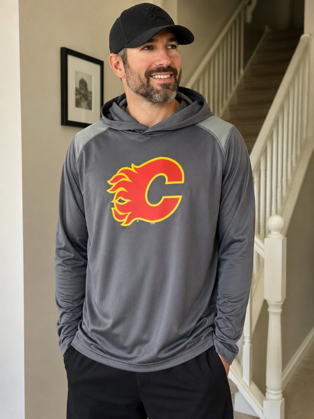 Calgary Flames Fanatics Performance Hoodie | NWT | Men's XL | NHL Licensed |